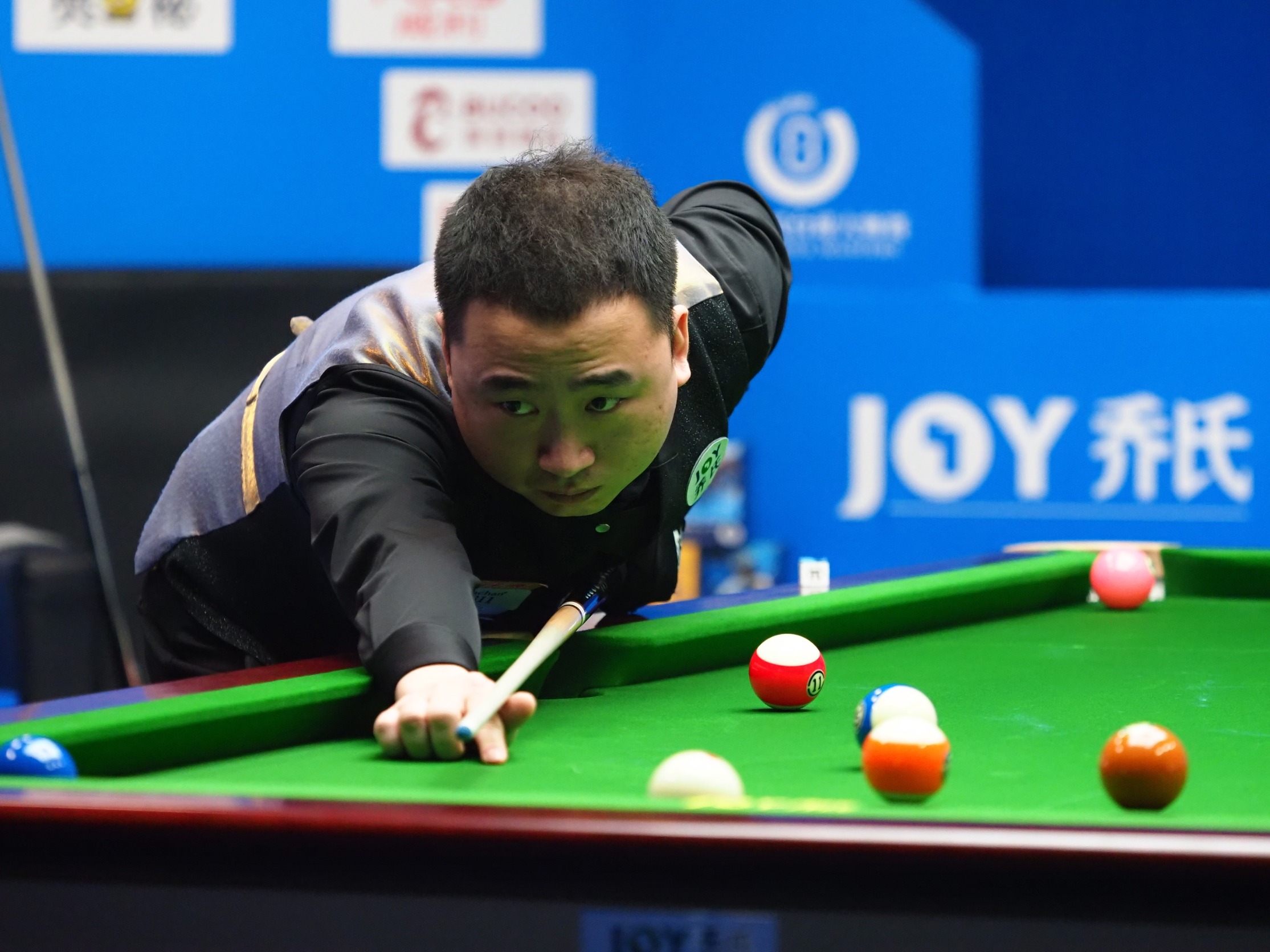 心精神的重 心精神的重