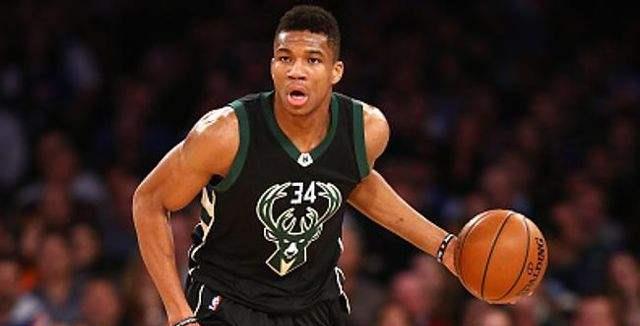 对后防线危 对后防线危