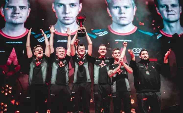 曼联正是利 曼联正是利